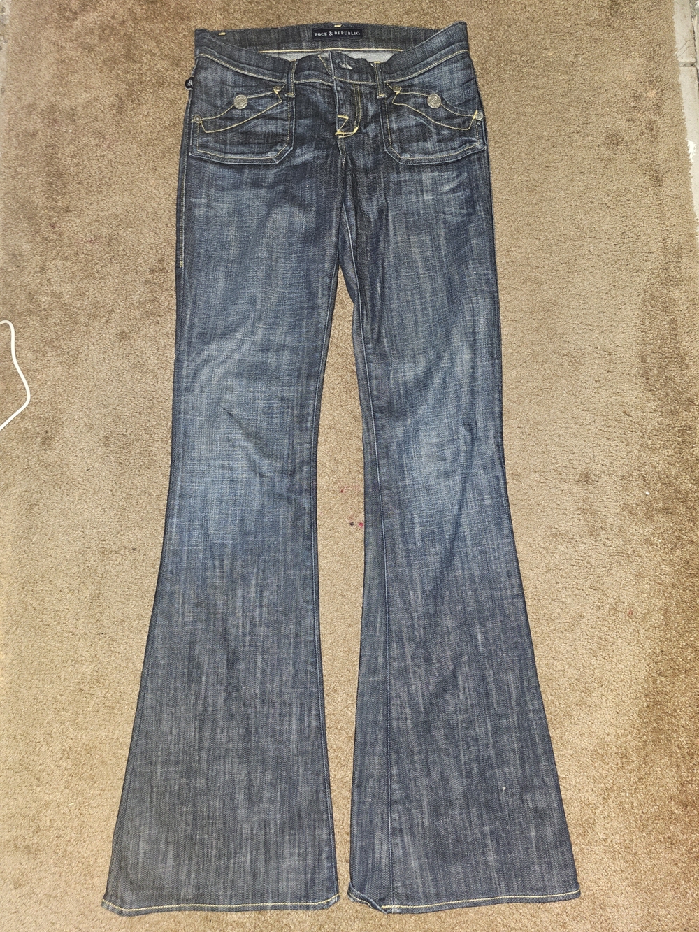 Rock & Republic Women’s Medium Blue Boot Cut Jeans - Picture 2 of 5